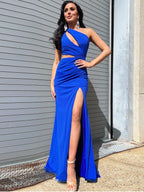 Robe longue sirène à épaule dénudée avec fente