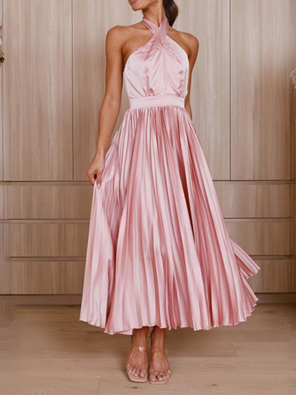 Robe mi-longue à encolure plissée pour vacances et soirées