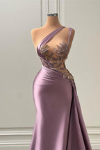 Langes Meerjungfrau-Abendkleid mit One-Shoulder-Träger und ärmelloser Satinspitze