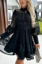 Peak Party Vibes – Formelles Minikleid mit Häkelspitze und Laternenärmeln 