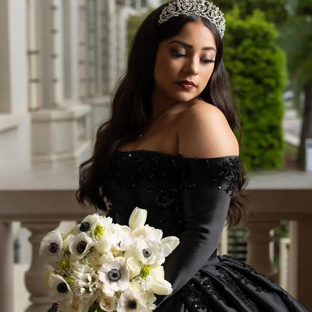 Customized Long Sleeves Black Ball Gown Quinceanera Dress 2026 Bead Two Pieces Sweet 16 Dress Birthday Party Vestidos De