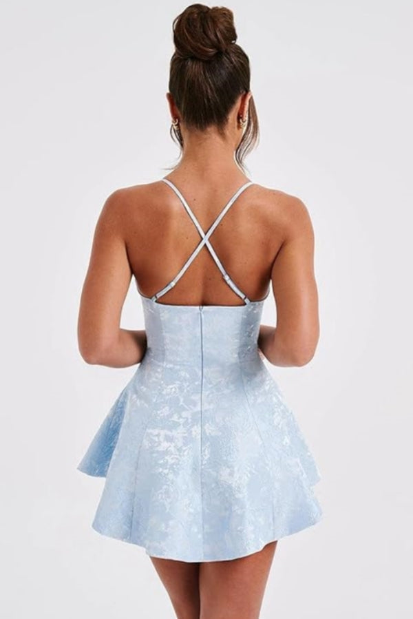 Vestido curto em linha A, com alças ao pescoço, costas descobertas, para festa de regresso a casa, em cetim com folhos, jacquard, para festas