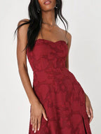 Abendkleid, trägerloses, schmal geschnittenes Maxikleid mit Schlitz 