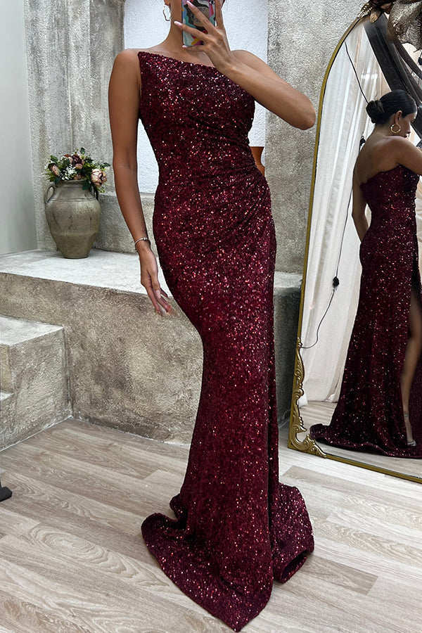 Que le festin commence Robe maxi à épaule dénudée avec sequins, ruchés sur le côté et fente
