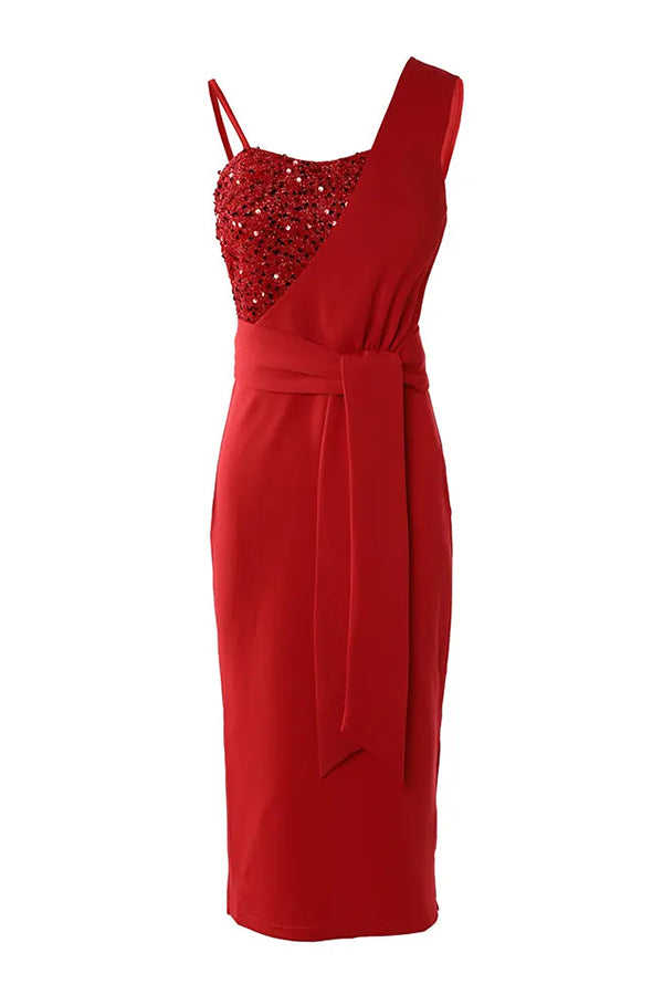 Tampa Nights – Partykleid mit Pailletten-Patch und Schlitz 