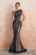 Robe longue de bal à perles de sirène élégante avec manches courtes