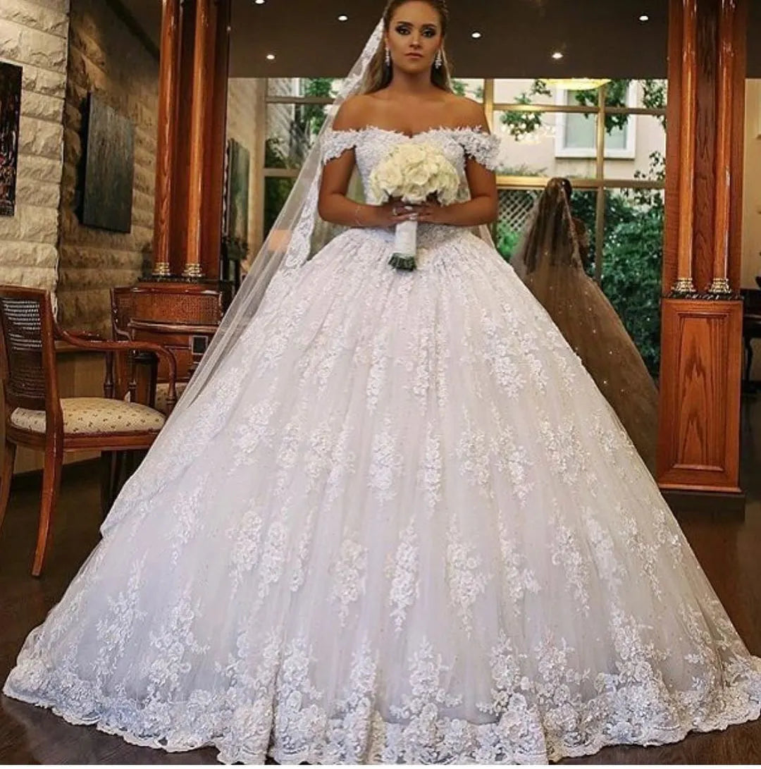 Glamorous Off The Shoulder Long Lace Ball Gown Wedding Dress With Train