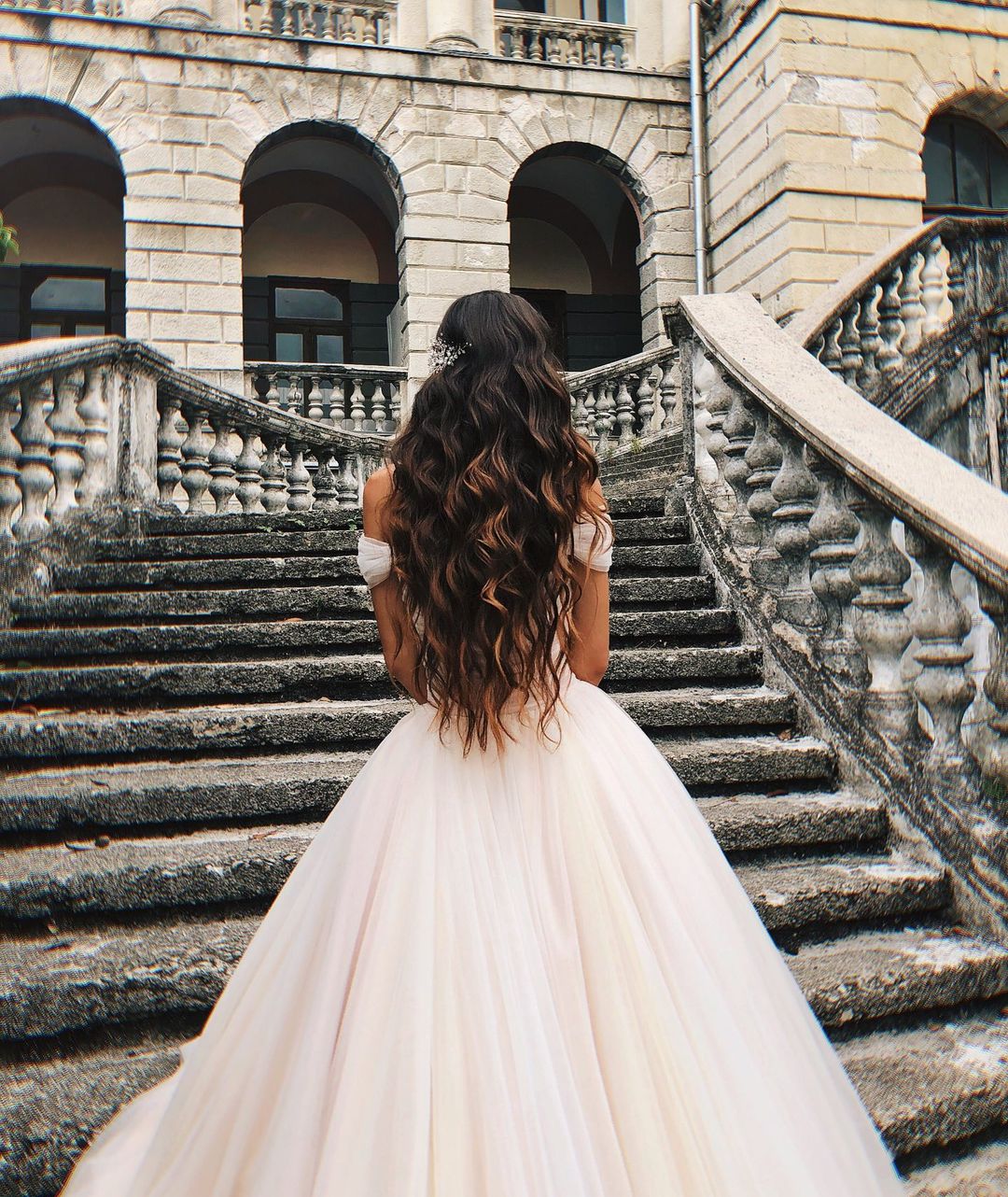 Elegant Tulle Off The Shoulder A Line Long Wedding Dress With Chapel Train