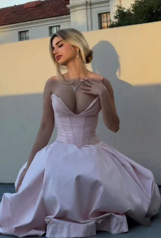 Abito lungo da sera elegante rosa senza spalline a linea ad A Abito da ballo Abbigliamento per compleanno Y7531