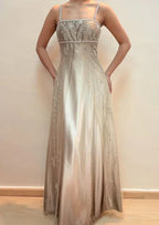 Vestido de Festa de Cetim com Alças Finas de Espaguete, Tule e Contas, Modelo Linha A, Vestido de Noite Y8139
