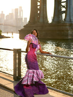 Vestido de baile sereia magenta e roxo real com folho inspirado na herança
