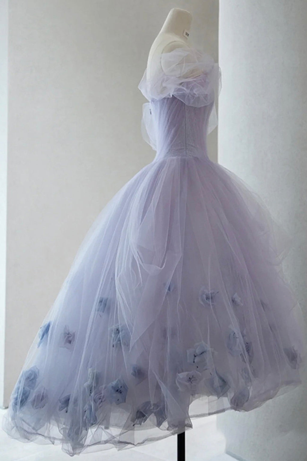 Abito corto a linea ad A in tulle, carino, con spalle scoperte, abito da festa