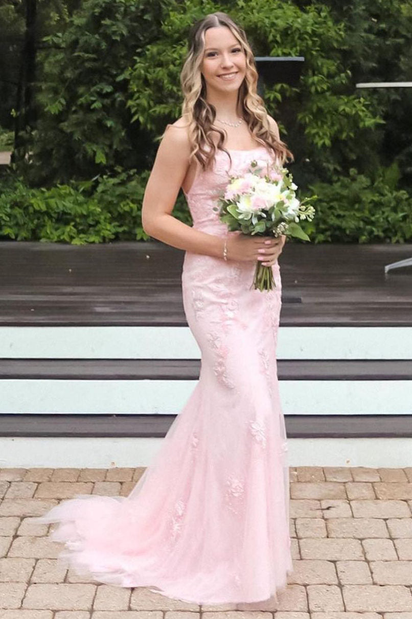 Vestido longo de baile com alças e aplicações Sereia