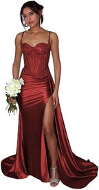 Vestido de fiesta sirena satinado verde salvia | Vestido de noche con corsé de encaje y cuentas, con abertura