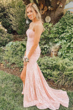 Vestido de Baile Elegante Cor-de-Rosa em Renda Sem Alças com Fenda Lateral