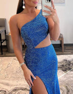 Toni | Vestido de fiesta azul real con un solo hombro y abertura