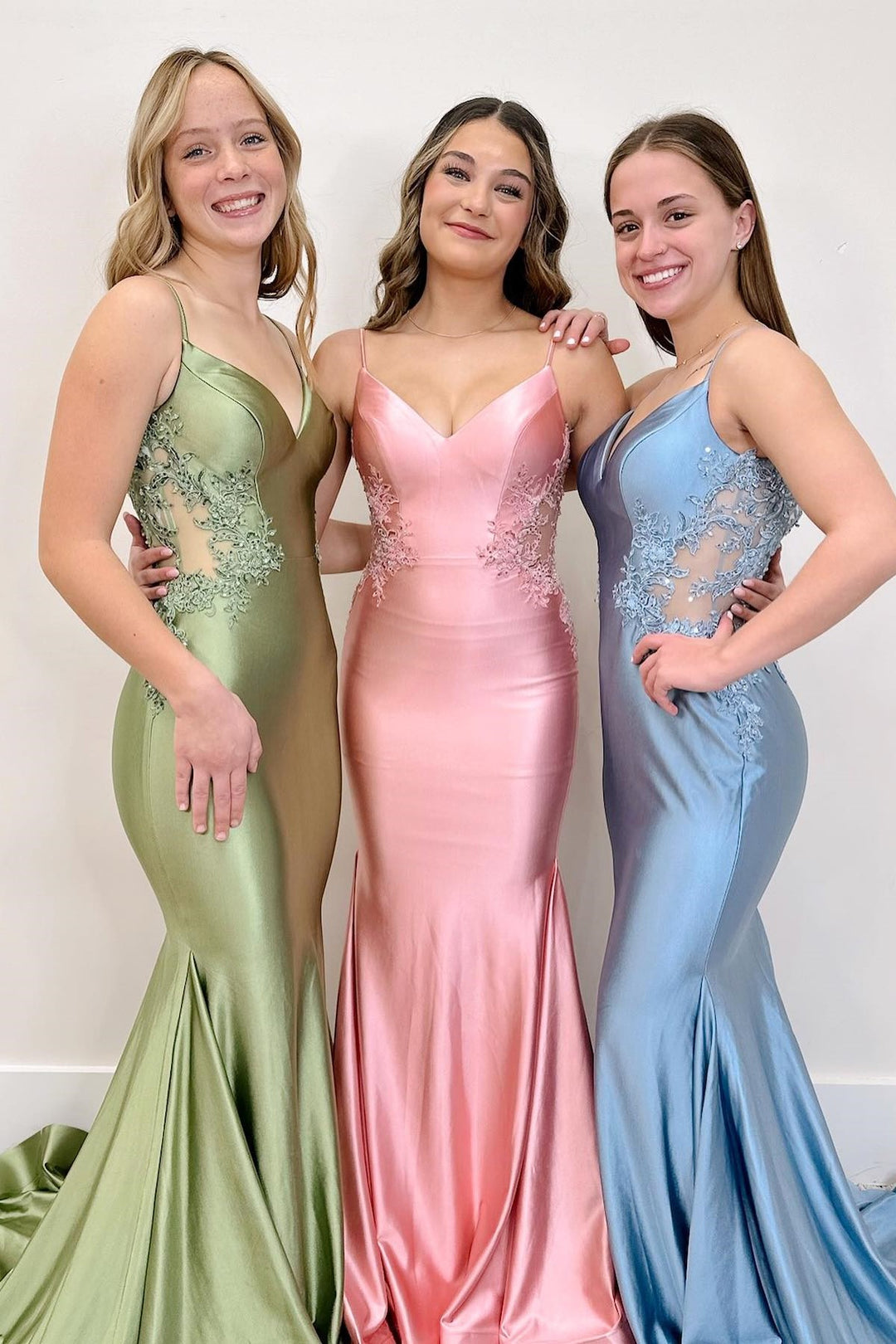 Vestido Longo Trompete Sem Costas com Alças Finas Verde Sálvia