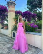 Abito da sera rosa chiaro a linea ad A senza spalline in organza