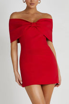 La robe bustier à nœud, une offrande d'amour