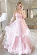 Abito lungo a linea ad A in tulle rosa con scollo a V per cerimonia di diploma