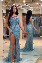Abito da sera vintage a sirena con una spalla, perline lunghe e paillettes, con spacco