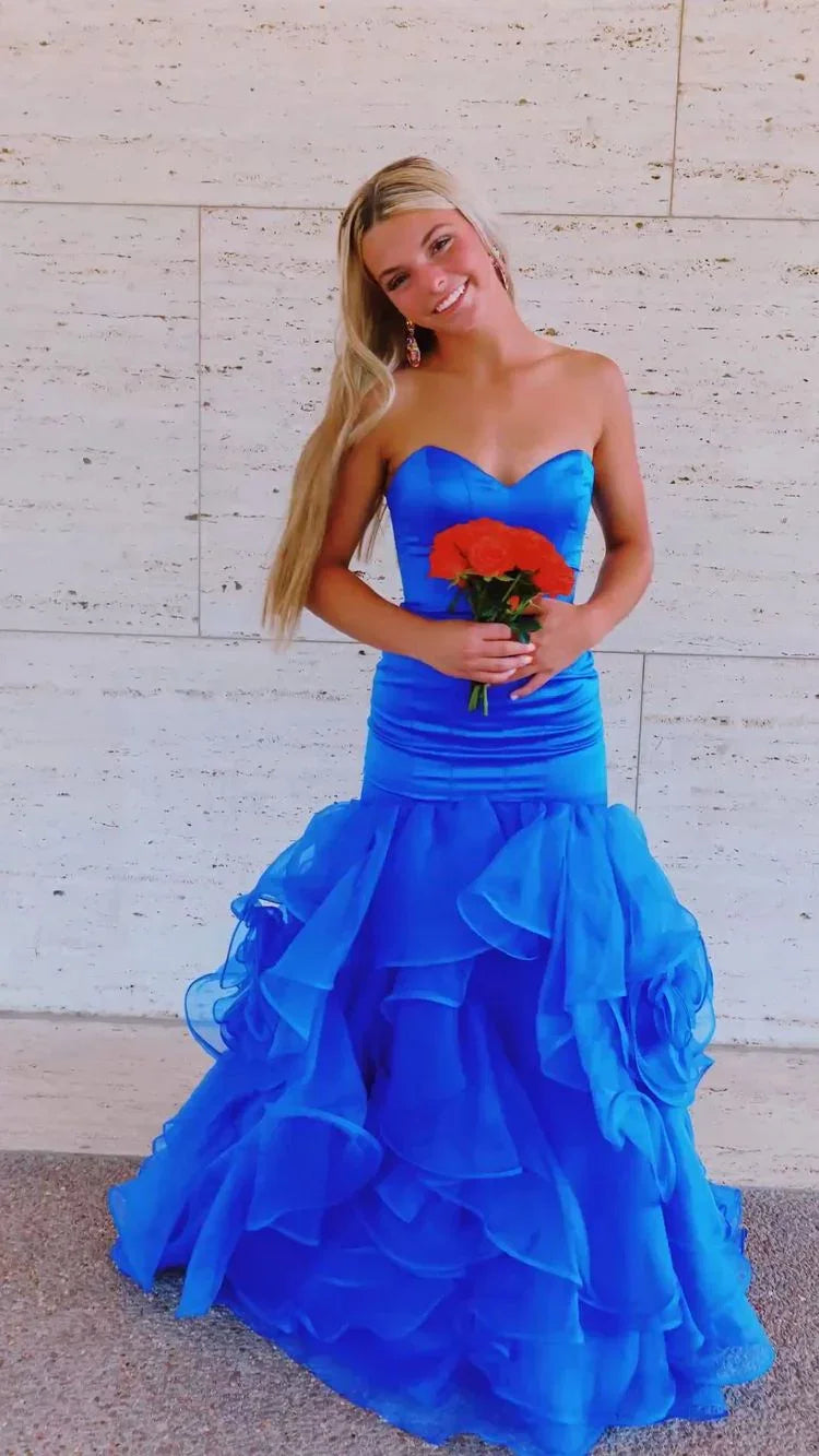Robe de bal longue sirène en tulle satin bleu royal avec bas
