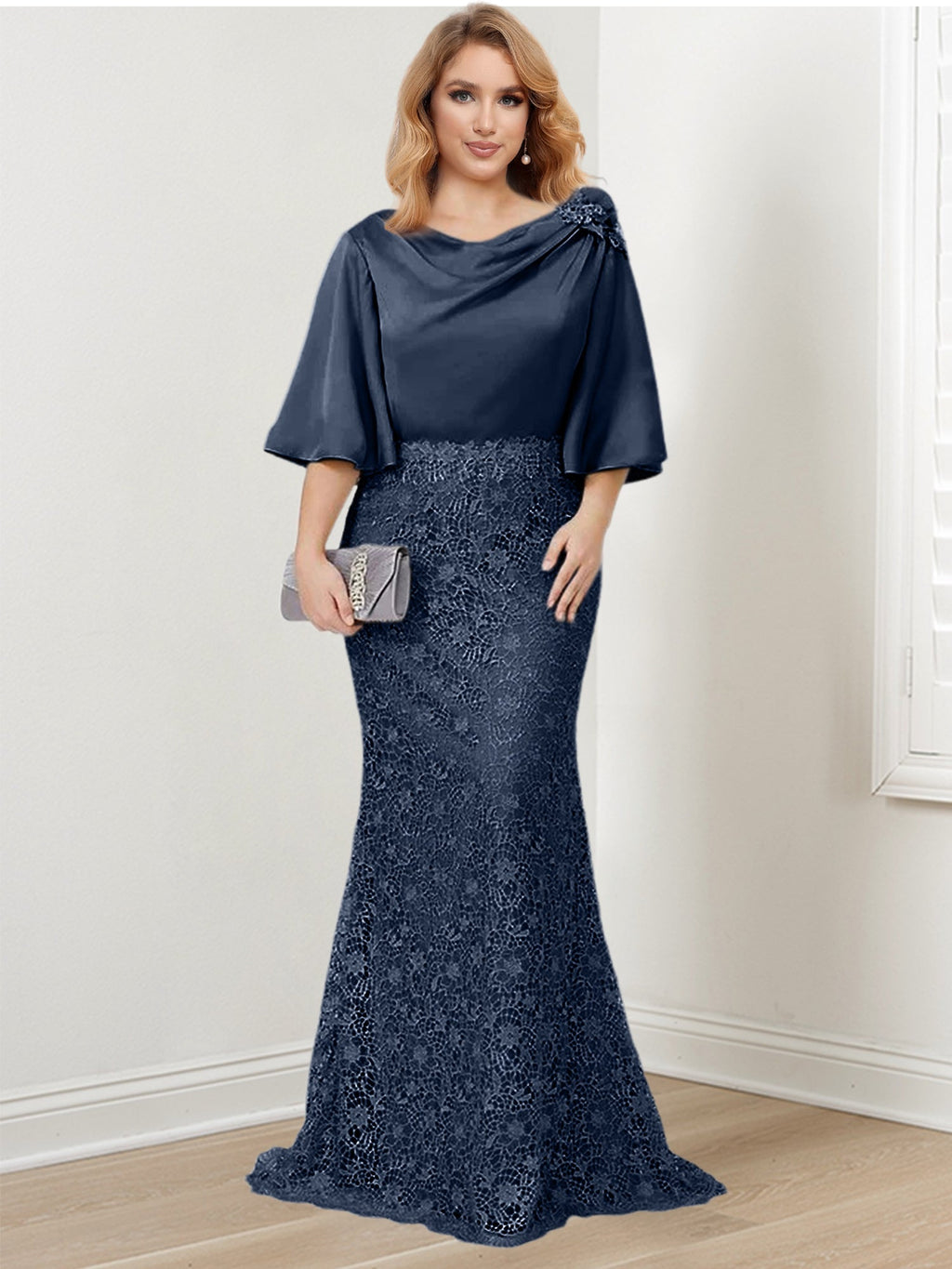 Mother of the Bride Trumpet Mermaid Dresses Featuring Applique Details