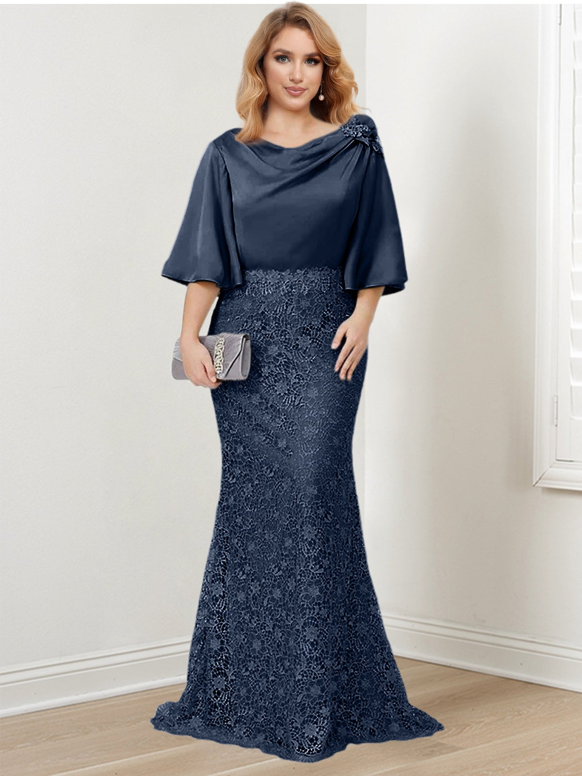 Mother of the Bride Trumpet Mermaid Dresses Featuring Applique Details
