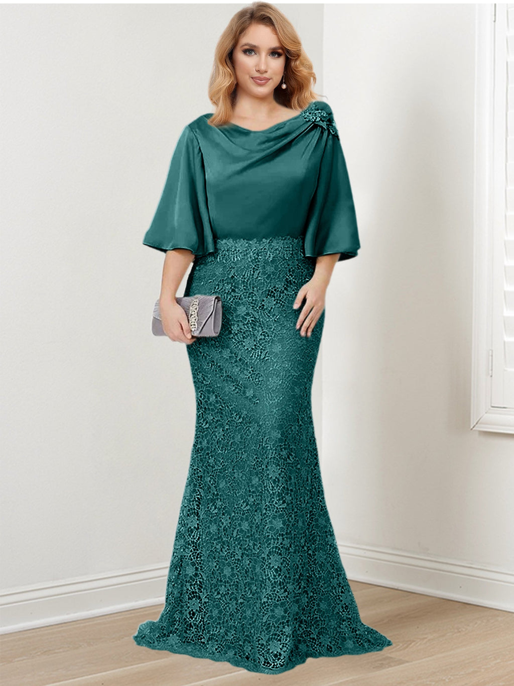 Mother of the Bride Trumpet Mermaid Dresses Featuring Applique Details