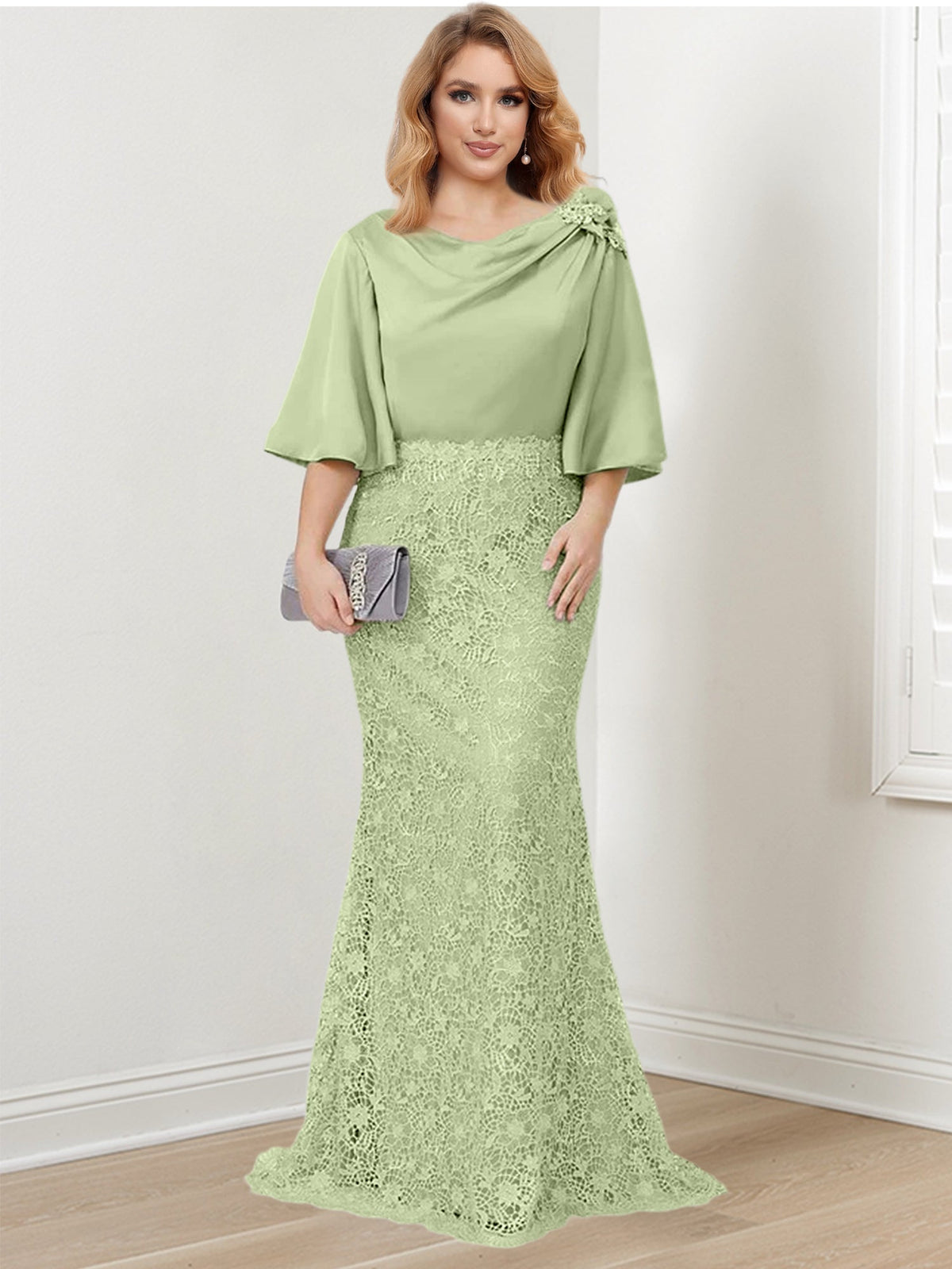Mother of the Bride Trumpet Mermaid Dresses Featuring Applique Details