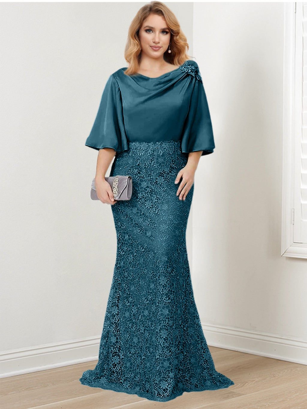 Mother of the Bride Trumpet Mermaid Dresses Featuring Applique Details