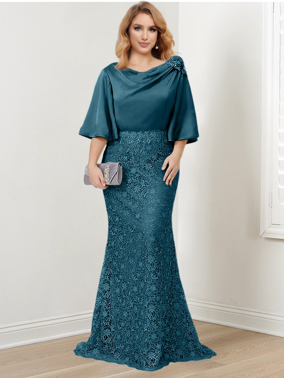 Mother of the Bride Trumpet Mermaid Dresses Featuring Applique Details