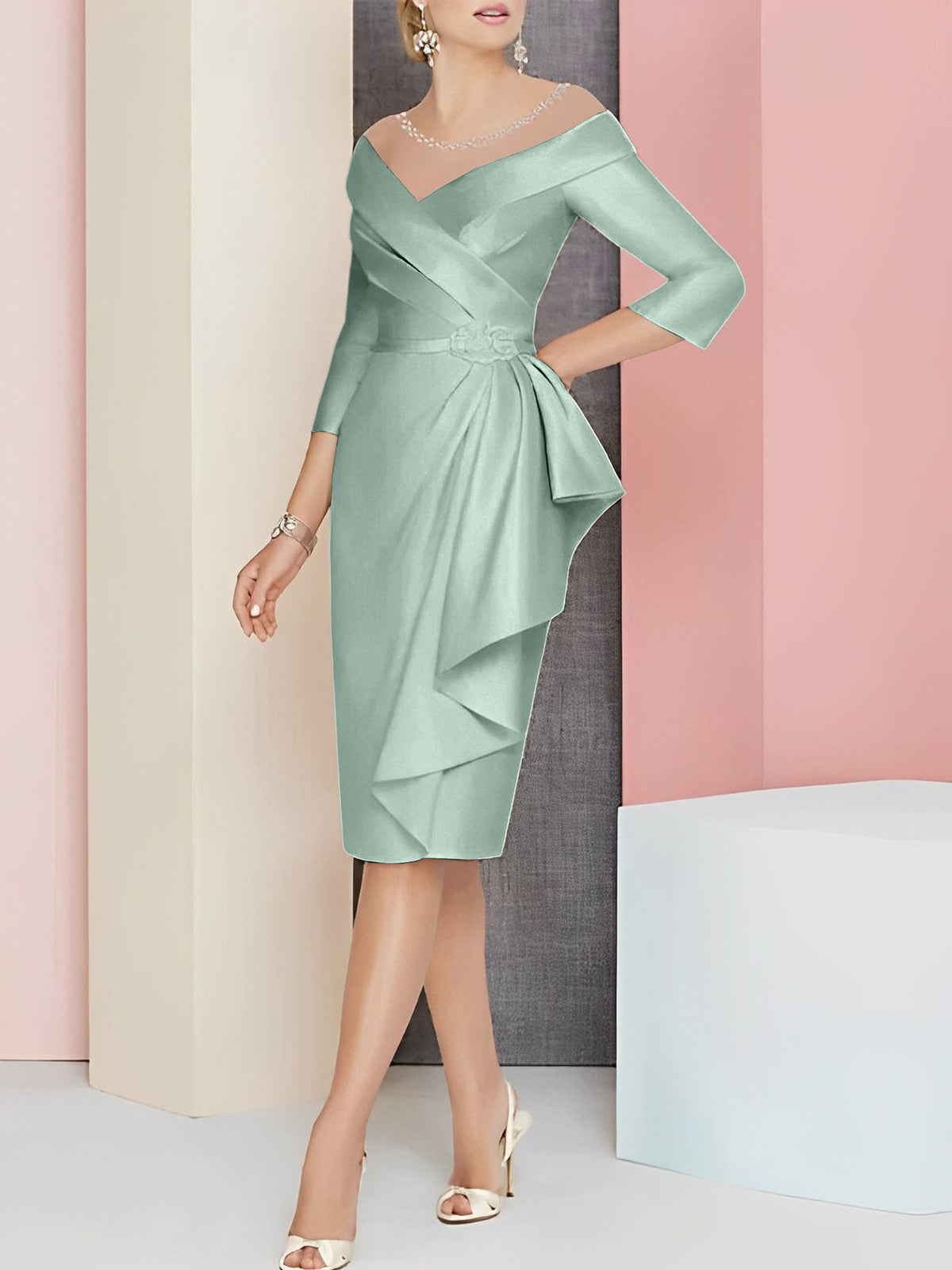 Vestido bainha com decote em V até ao joelho para mãe da noiva