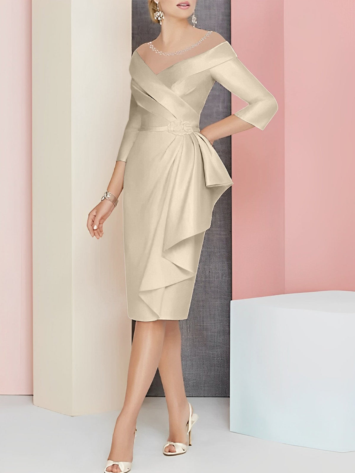 Vestido bainha com decote em V até ao joelho para mãe da noiva