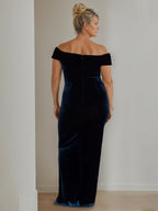 Plus Size Velvet Mother Of The Bride A Line Dress With V Neck Side Split