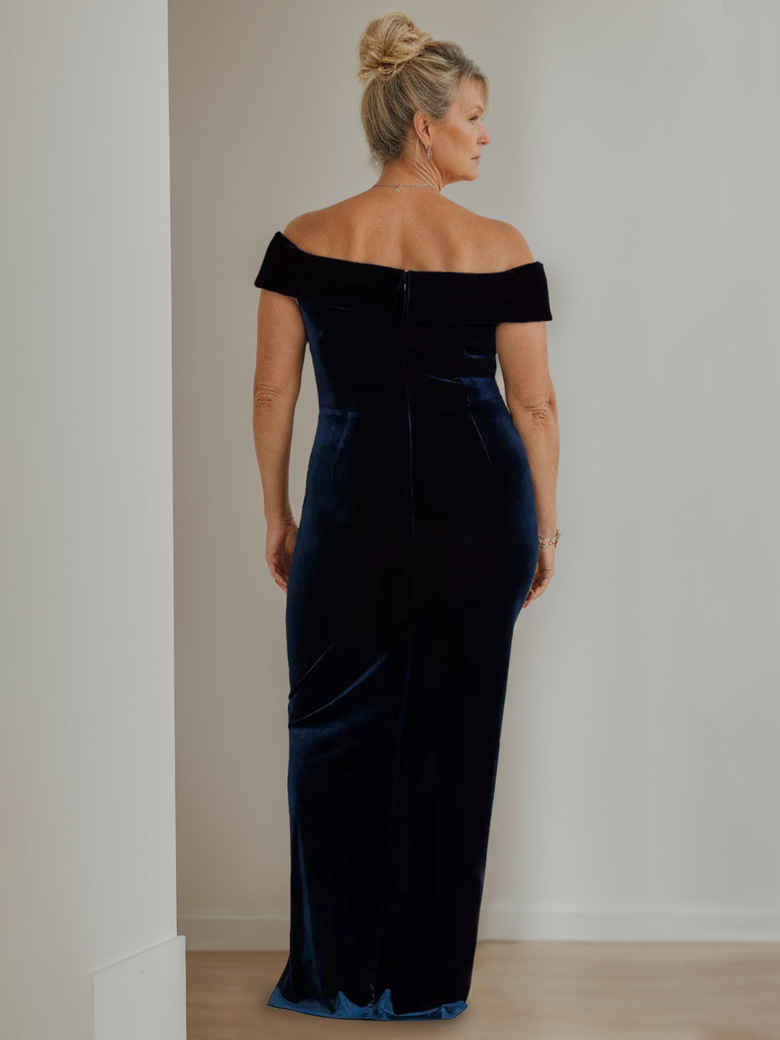 Plus Size Velvet Mother Of The Bride A Line Dress With V Neck Side Split