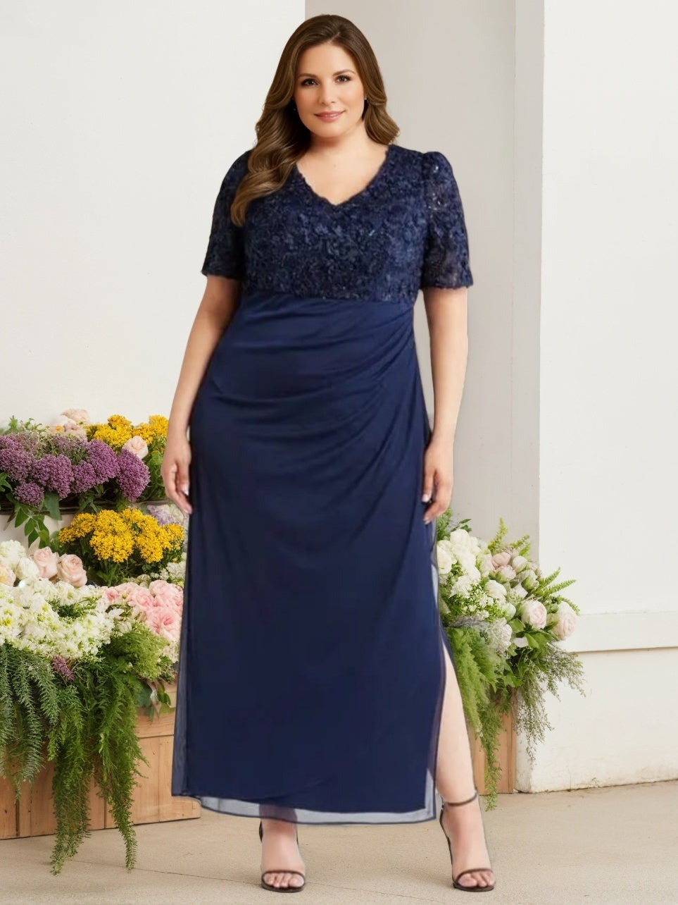 V Neck Short Sleeve Plus Size Mother Of The Bride Dress With Sequins And Ruches