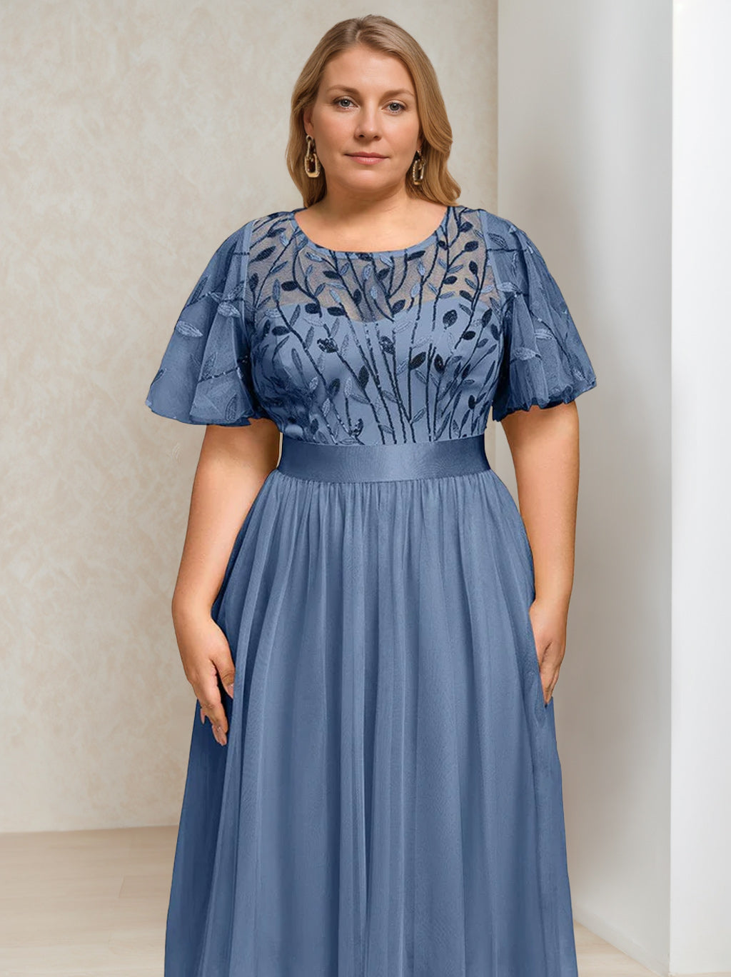 Plus Size Tea Length Mother Of The Bride Dress Sequins Embroidery Round Neck