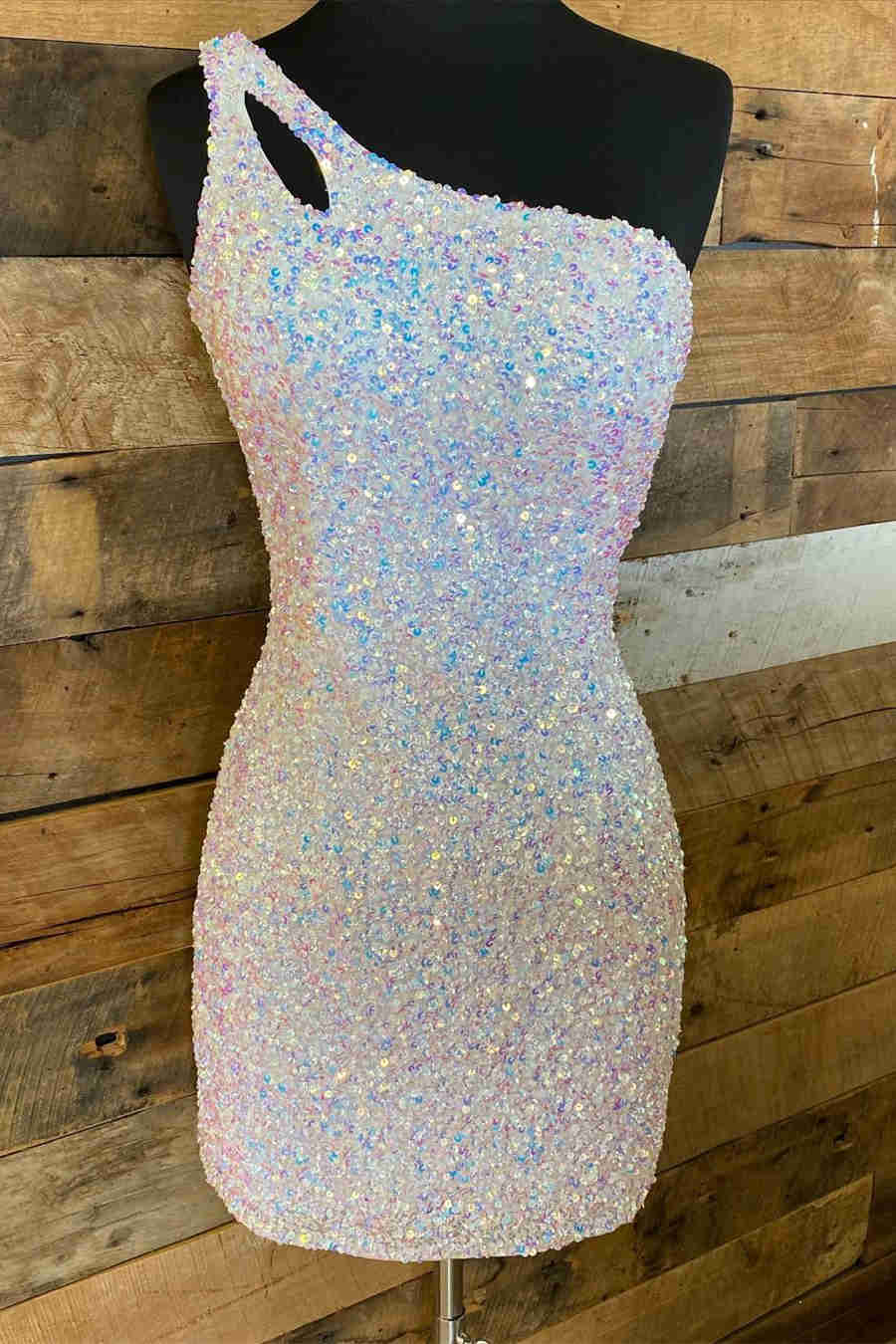 Robe courte moulante à paillettes, une épaule, pour bal de fin d'année avec ouverture en forme de goutte d'eau