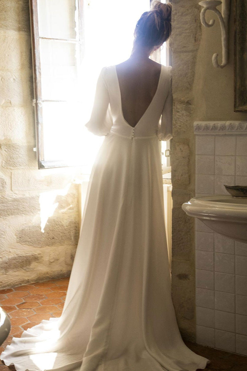 Half Sleeves Wedding Dress With V Neck Lace Bodice For Bride
