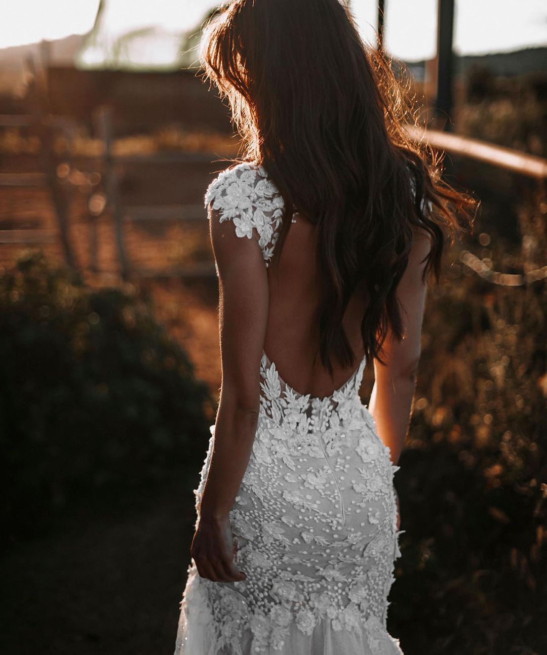 Elegant Backless Long Mermaid Wedding Dress With Lace Tulle And Sweetheart
