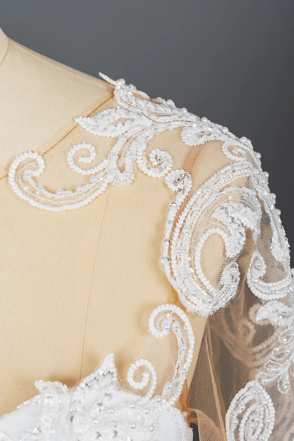 Chic Ruffled Ball Gown Long Sleeve Wedding Dress With Lace Appliques