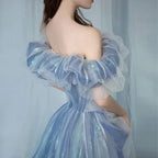 Vestido longo romântico de tule azul em linha A para baile de finalistas vestido de noite Y6572
