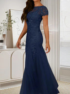 Abito in tulle con scollo a sirena e paillettes blu marina scuro