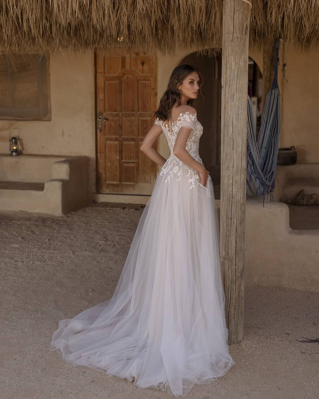 Delicate Off The Shoulder Tulle A Line Wedding Dress With Lace Appliques Pockets
