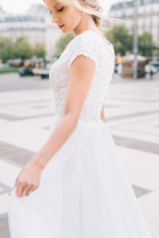 White Cap Sleeve A Line V Neck Lace Chiffon Wedding Dress