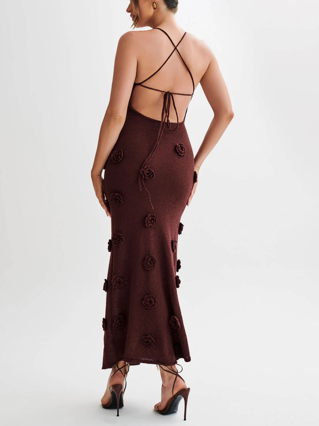 Robe mi-longue fleurie en tricot