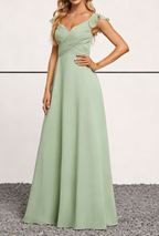Vestido comprido verde-sálvia de chiffon com decote coração, mangas esvoaçantes e costas com atilhos