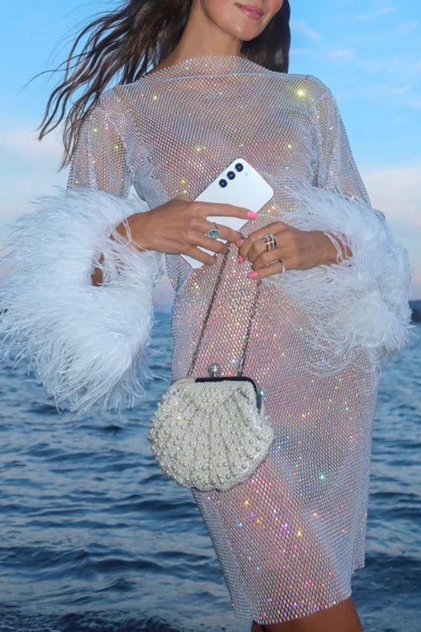 Robe de soirée mini à manches en plumes et tissu à strass Surprise Nocturne