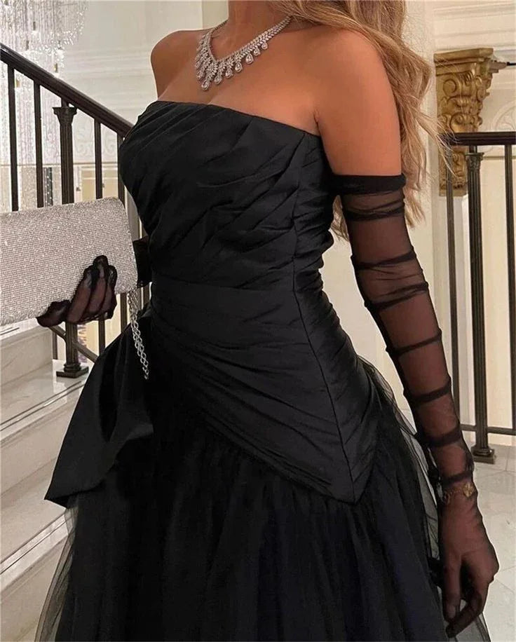 Vestido de fiesta negro de tul abullonado sin tirantes y sexy con guantes Y7631